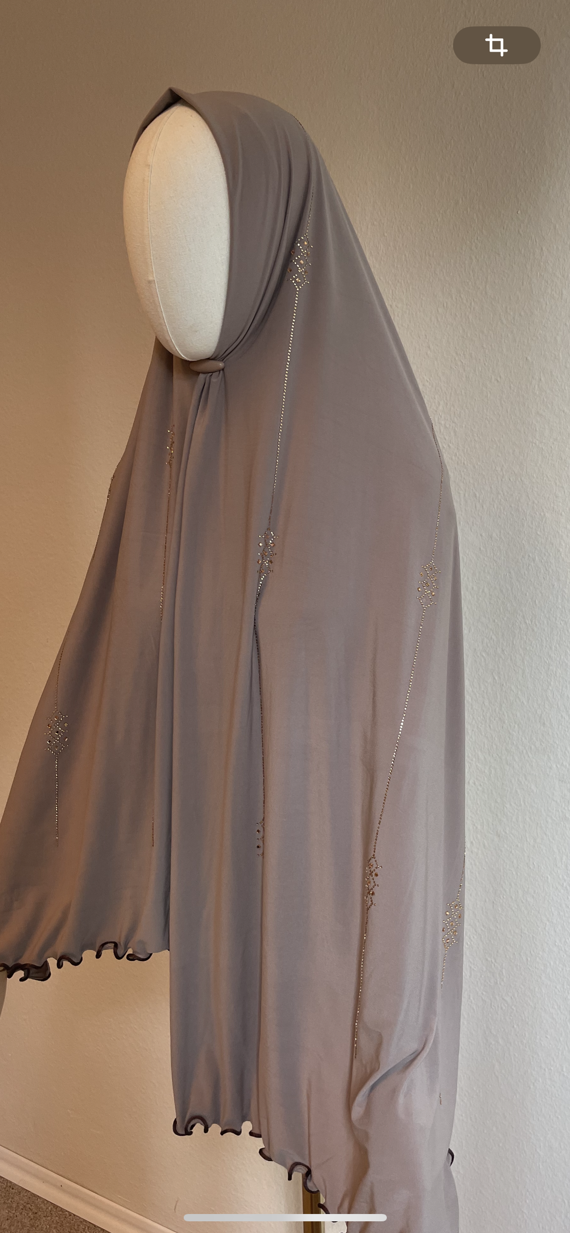 Premium Jersey Hijab mit Steinen und Wellen