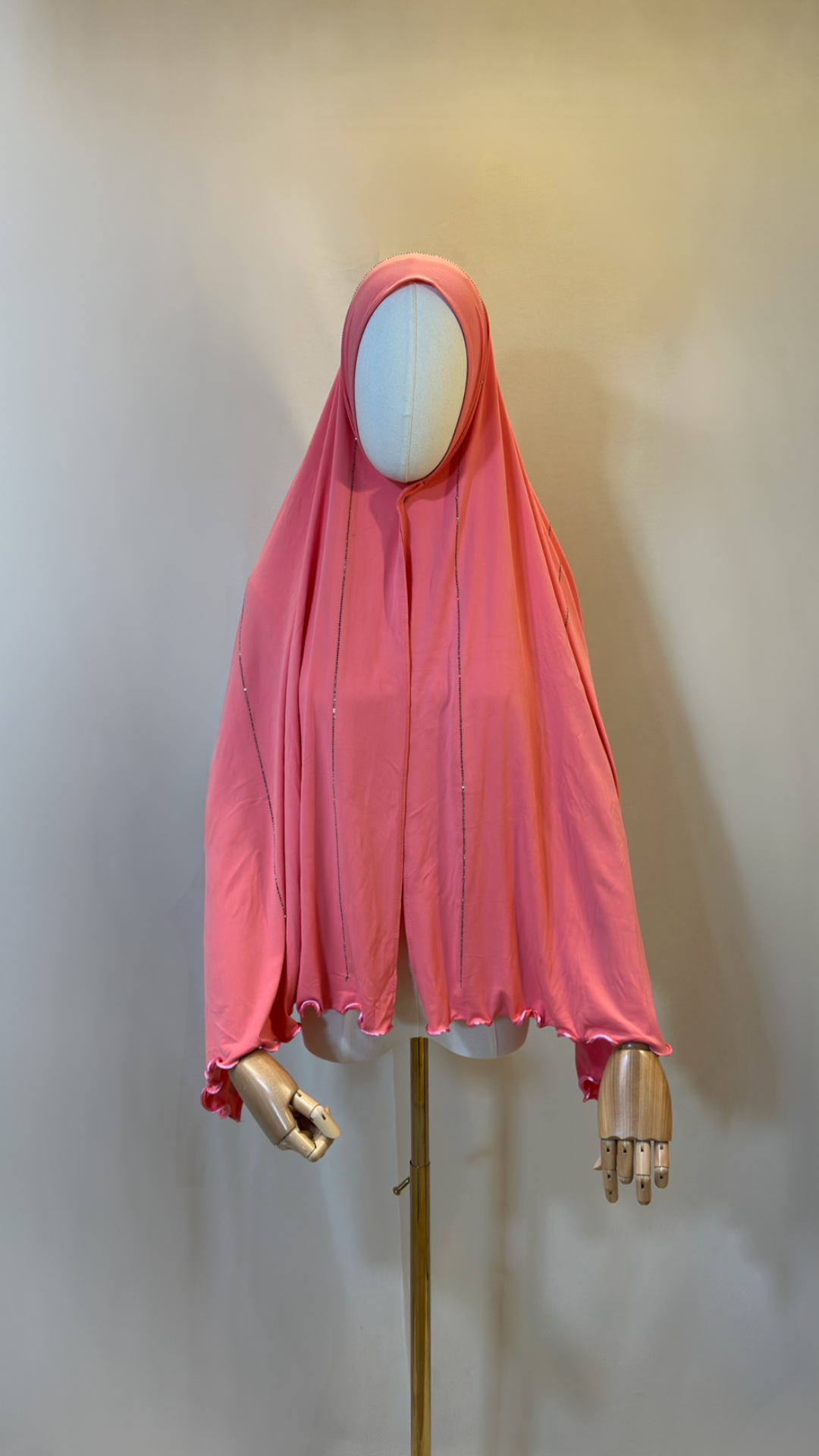 Premium Jersey Hijab mit Steinen und Wellen