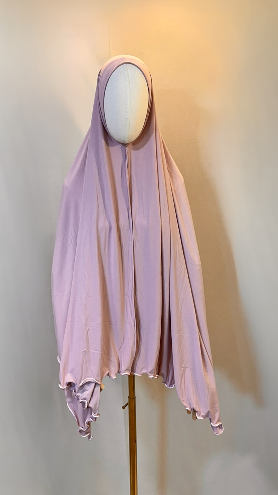Premium Jersey Hijab mit Wellen