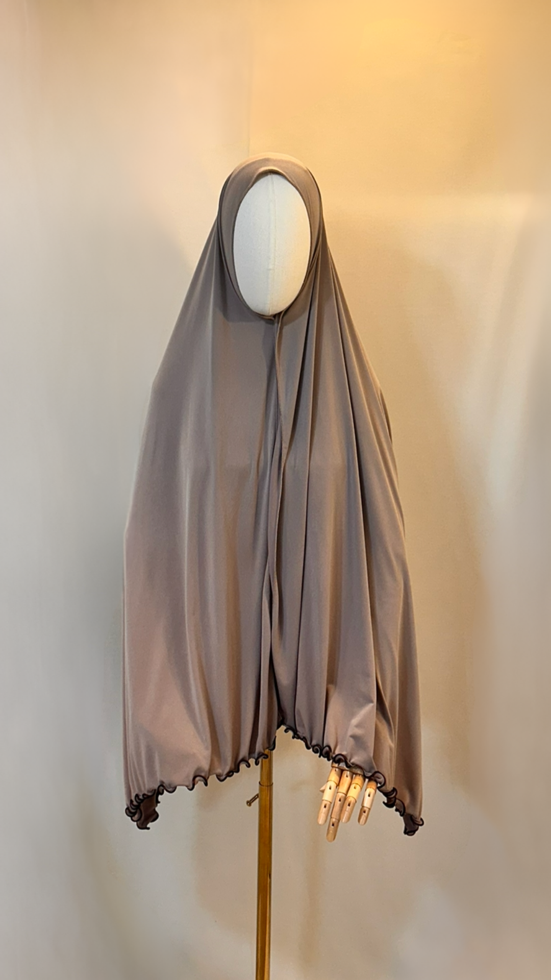 Premium Jersey Hijab mit Wellen