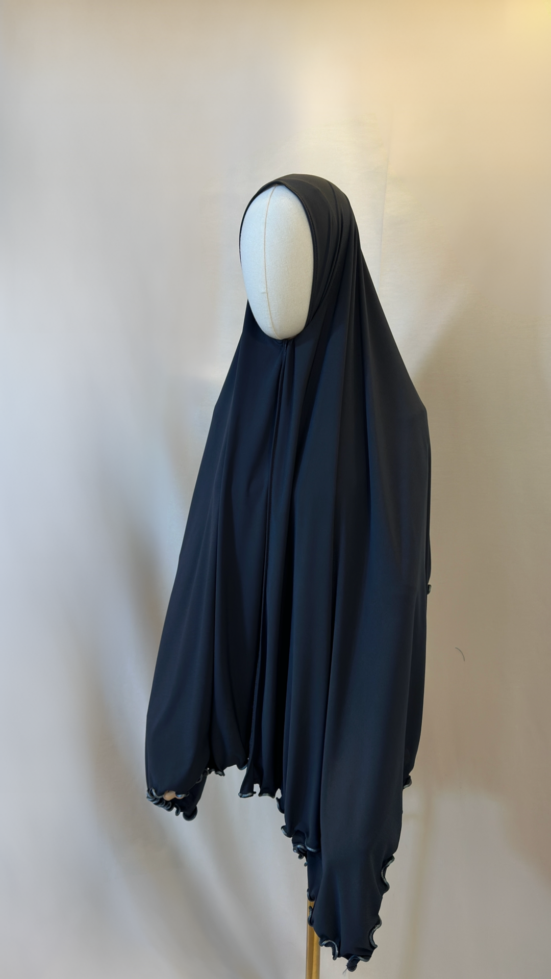 Premium Jersey Hijab mit Wellen