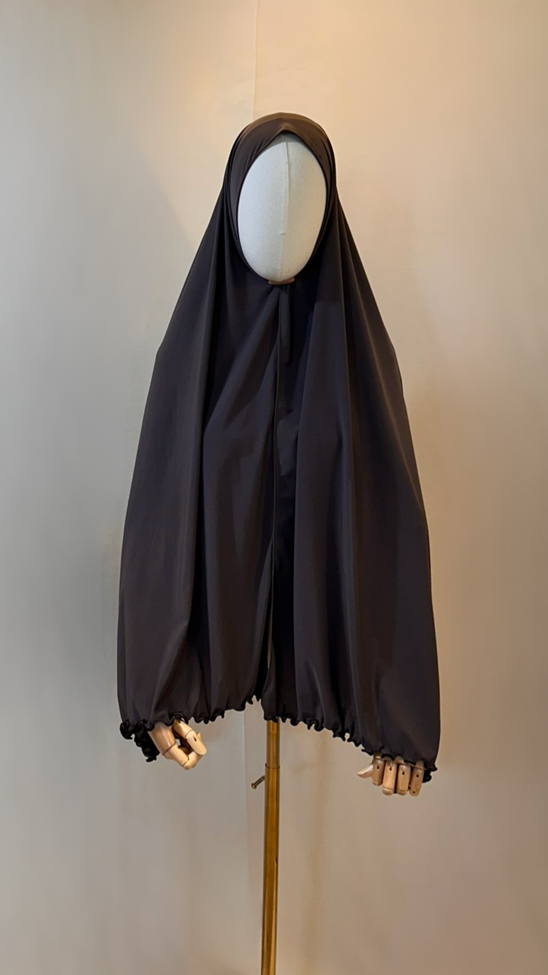 Premium Jersey Hijab mit Wellen